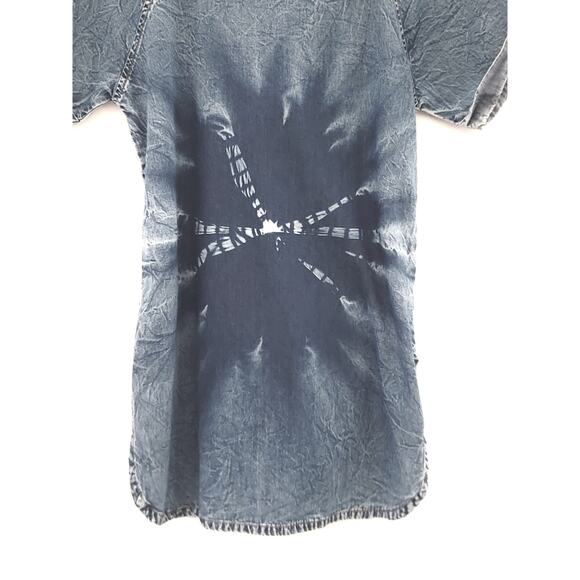 GLAM DOLLZ BLUE TIE DYE DENIM SHORT SLEEVE SHIRT - SIZE: SMALL - Picture 3 of 5